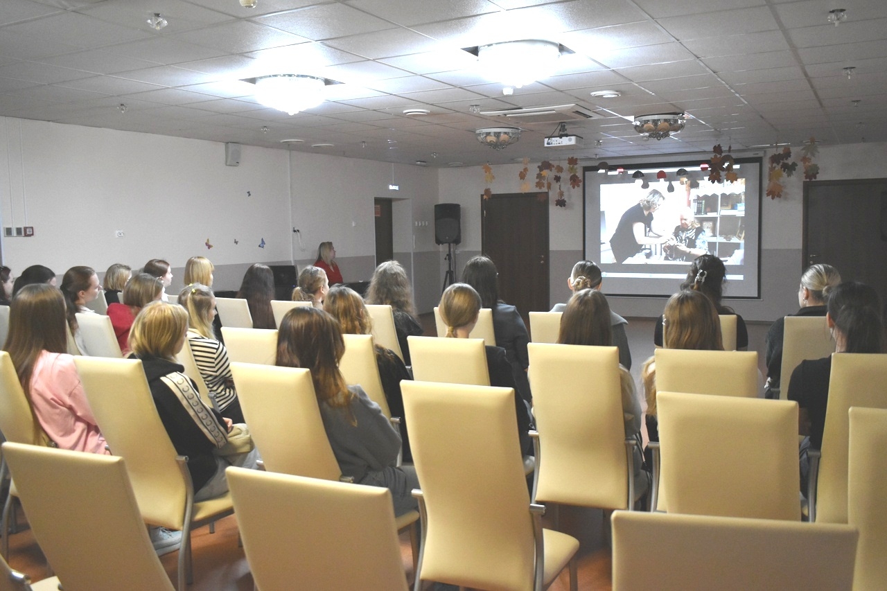 Экскурсия для первокурсников Череповецкого государственного университета