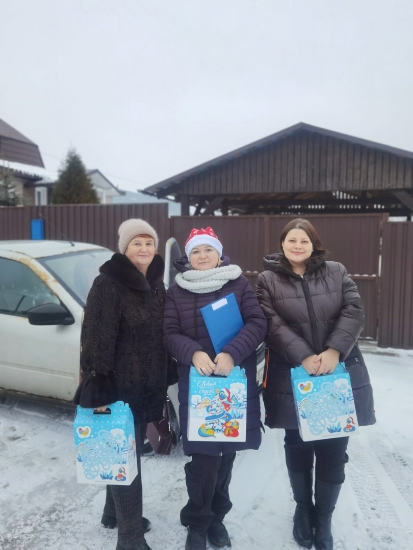 Продолжают свою работу мобильные бригады центра