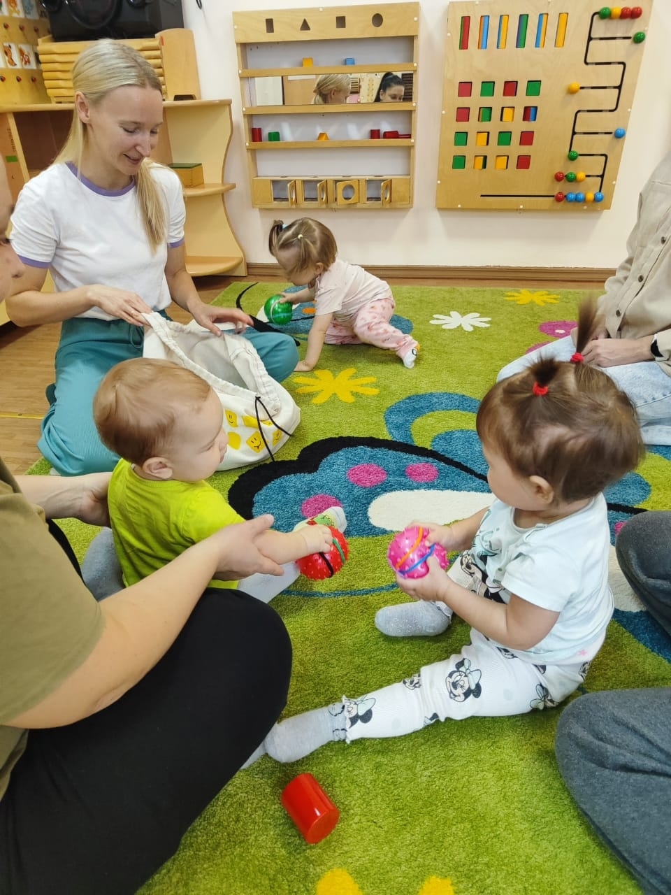 Групповые занятия «Вместе с мамой»