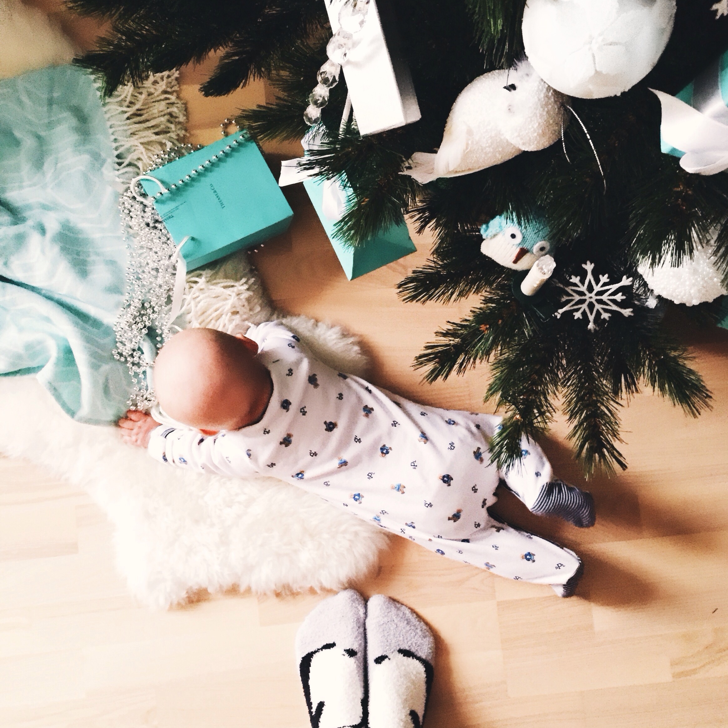 Новый год для малышей до 1 года