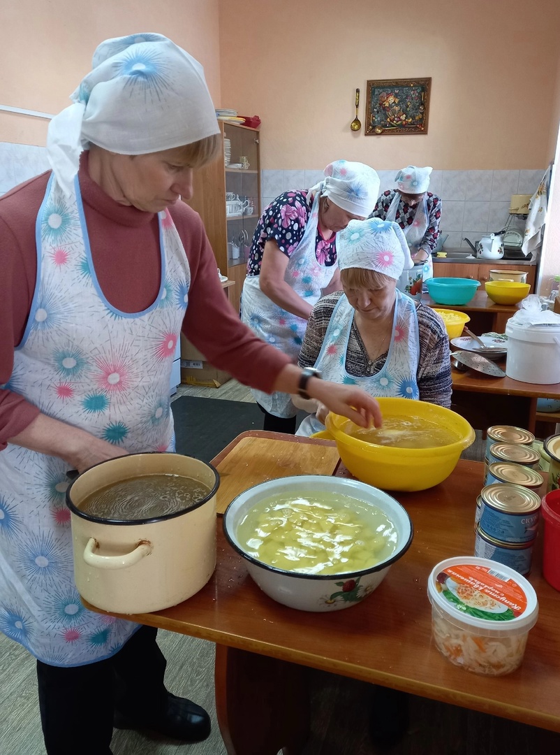 Волонтёры добровольческого объединения «Благосердие» продолжают служение