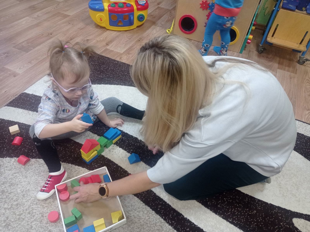 РЦ «Преодоление» реализует деятельность группы «Ступеньки»