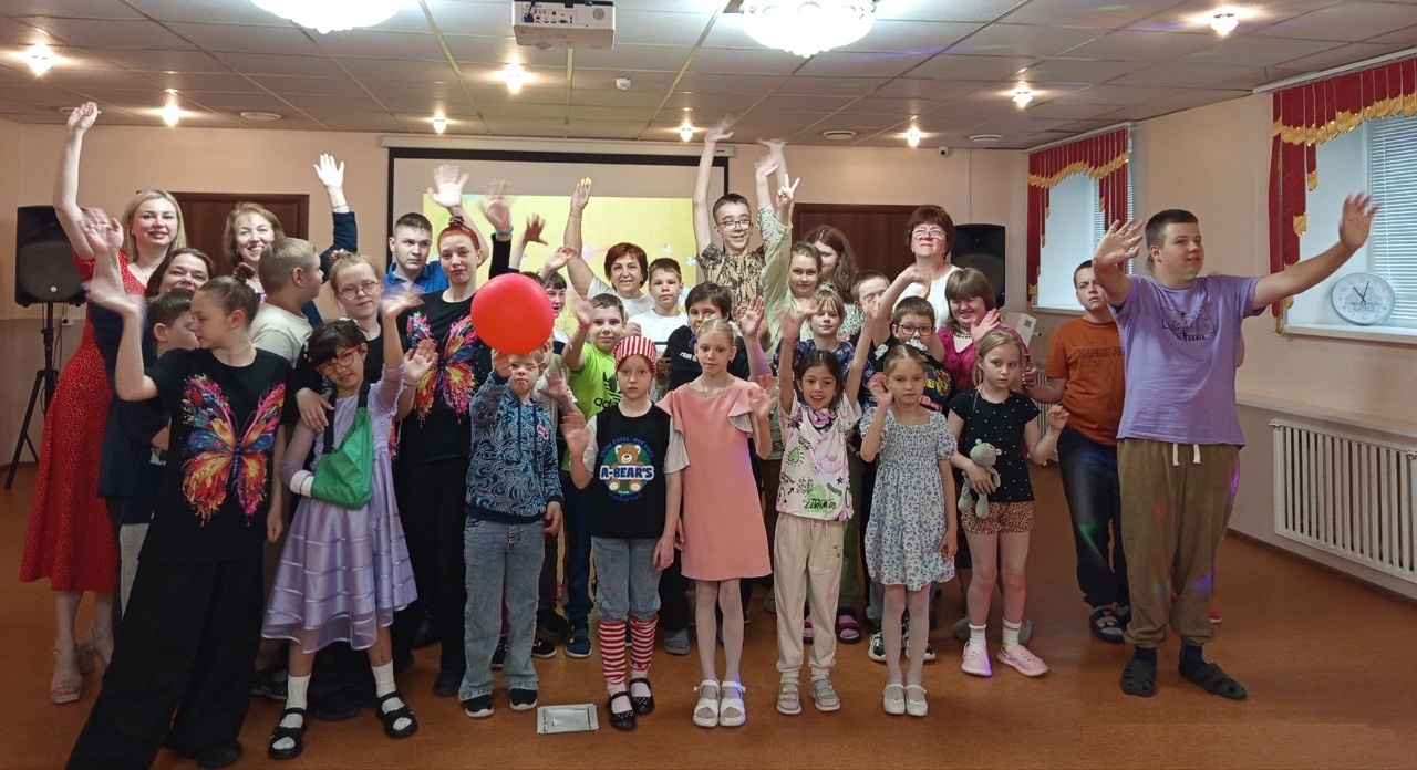 В нашем лагере дневного пребывания состоялся замечательный концерт под названием «Дети — детям»