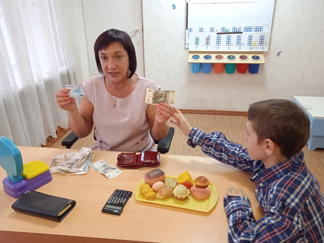 В старшей группе отделения дневного пребывания проводятся занятия по программе «Сами с усами»