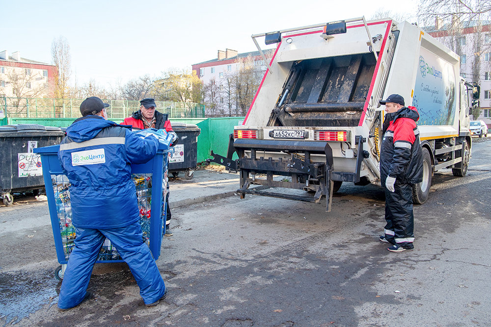 За вывоз мусора не придется платить дважды - в городе и на даче