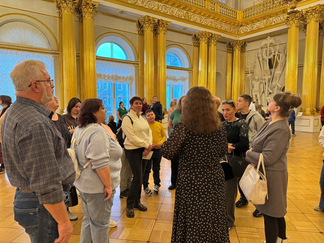 Семьи вологодских бойцов открыли для себя Санкт-Петербург с новой стороны