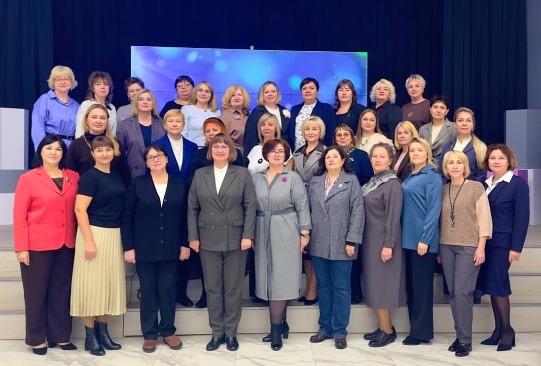 Опыт череповецкого центра «Преодоление» представили на двухдневной сессии в Вологде