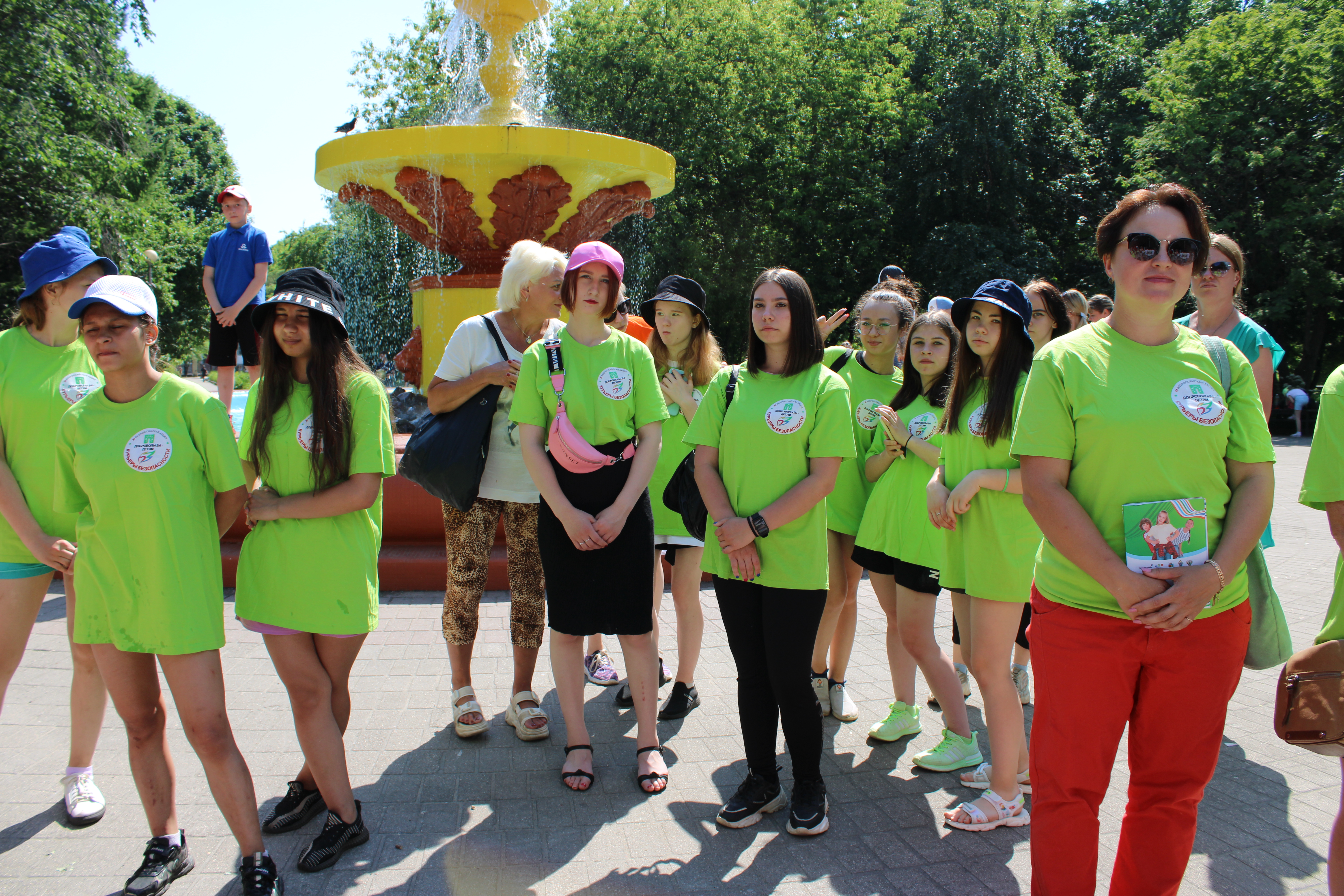 БУ СО ВО «КЦСОН «Забота» приняло участие во Всероссийской акции «Курьеры безопасности»  