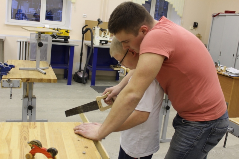 "Родители напрокат"