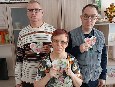 С любовью к мамам и бабушкам