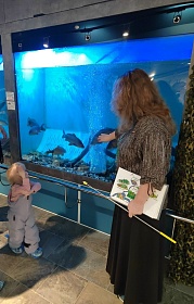 Семьи с детьми-инвалидами отделения по работе с семьей и детьми посетили Дом природы